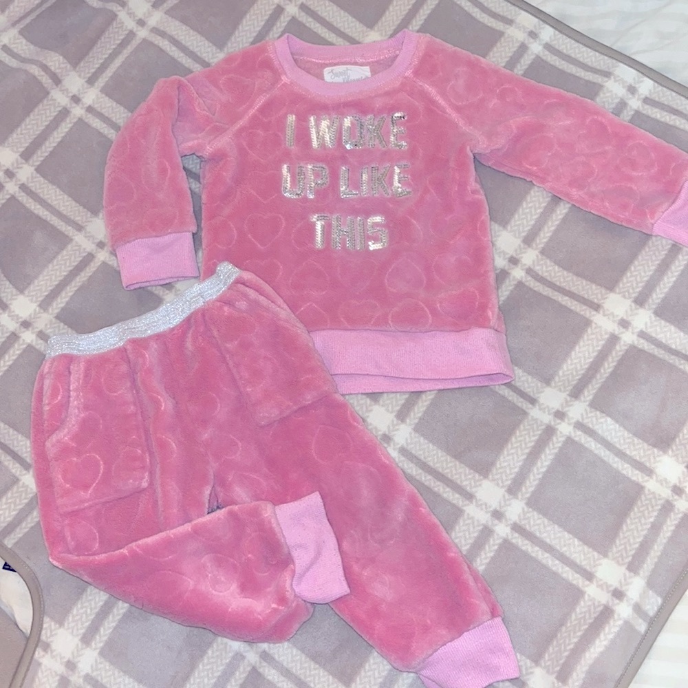 Toddler pajama set
